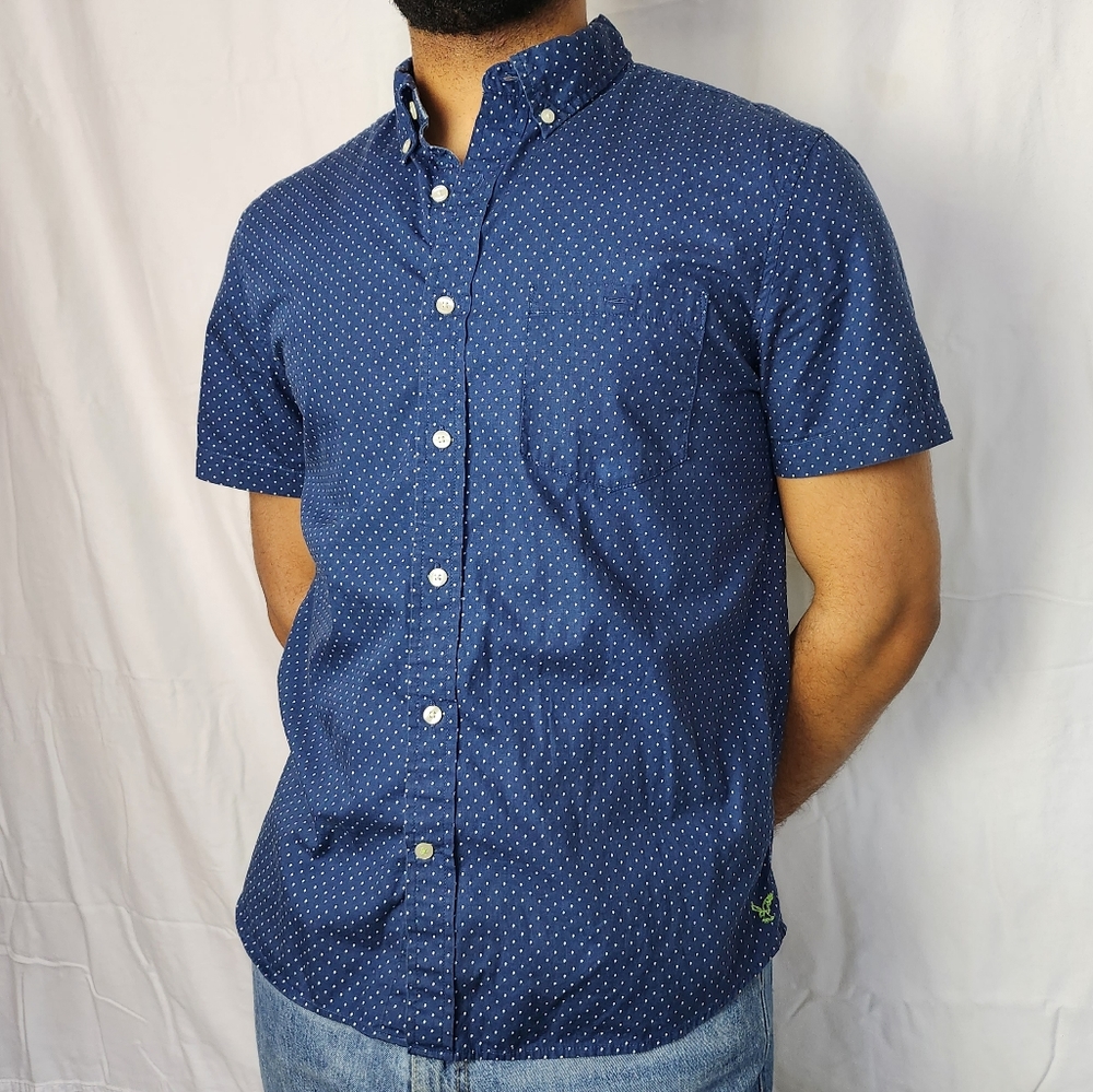 Slim-Fit American Eagle Button-Down